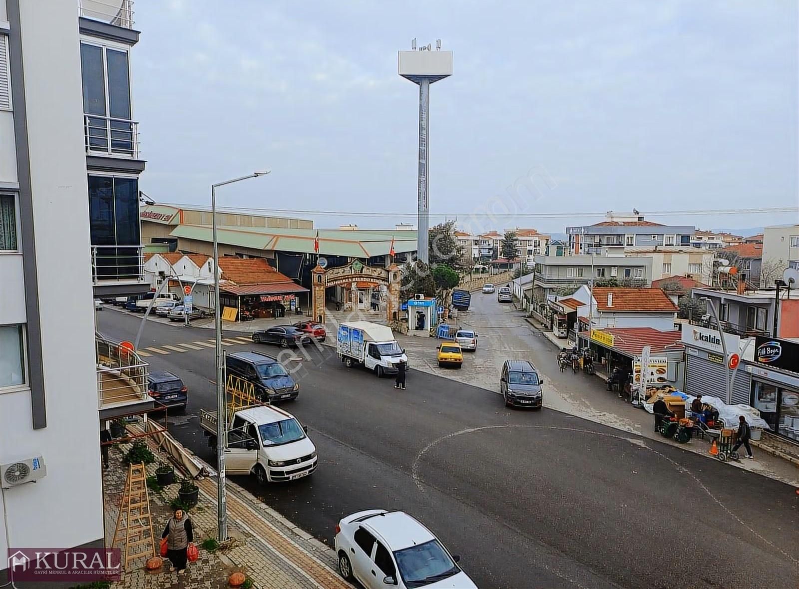 İzmir Menderes Pazaryerinde Anacadde 3+1 Büyük Otoparklı Site - Görsel 5
