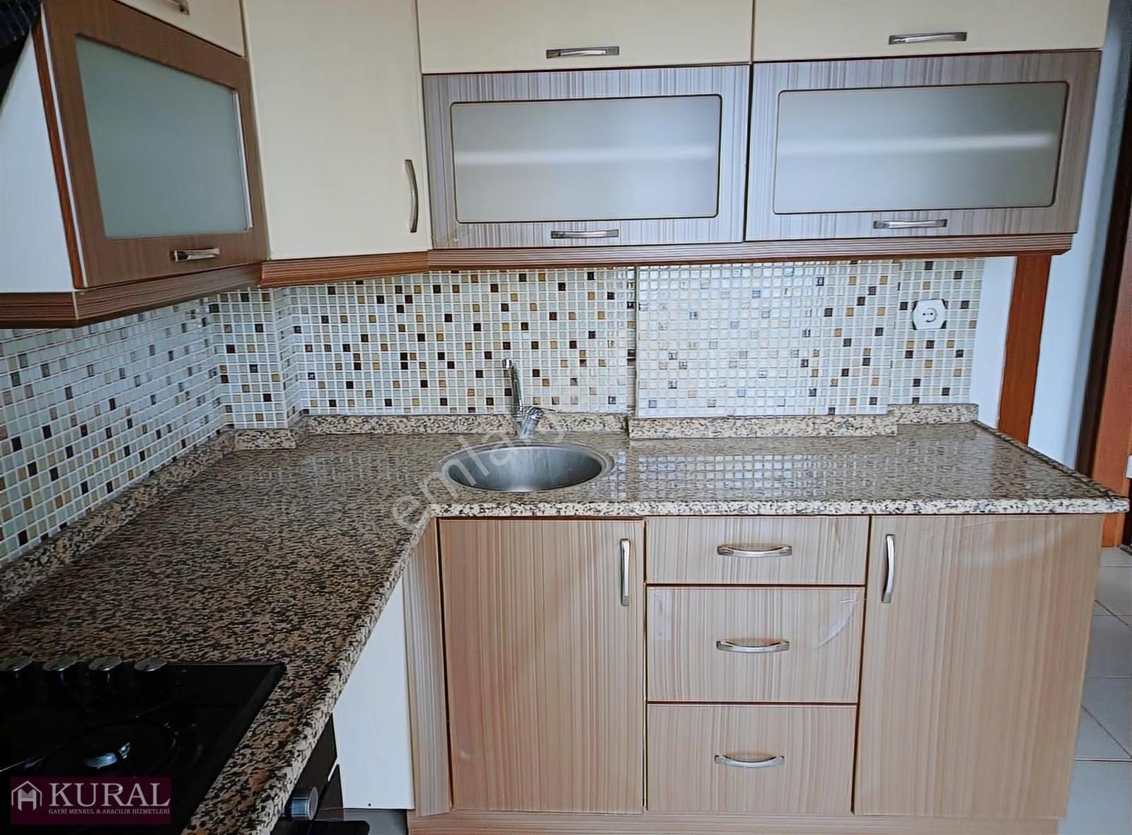 İzmir Menderes Pazaryerinde Anacadde 3+1 Büyük Otoparklı Site - Görsel 35