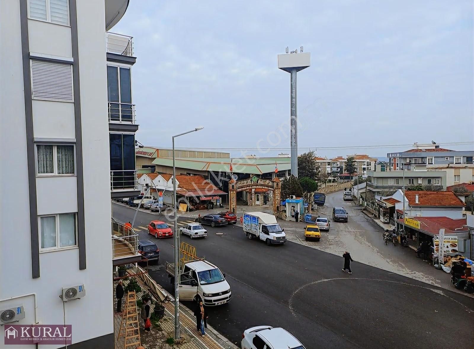 İzmir Menderes Pazaryerinde Anacadde 3+1 Büyük Otoparklı Site - Görsel 31