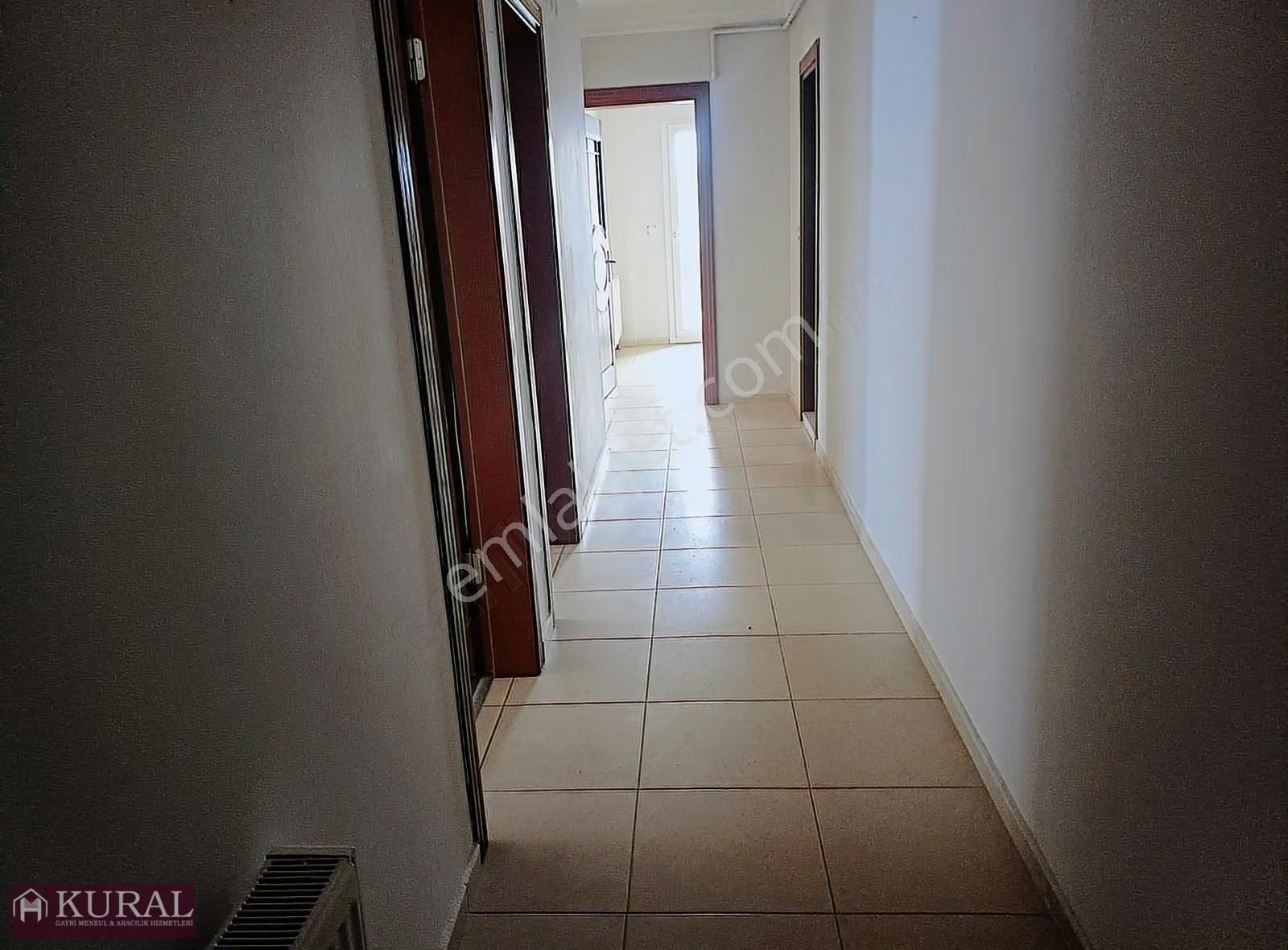 İzmir Menderes Pazaryerinde Anacadde 3+1 Büyük Otoparklı Site - Görsel 4