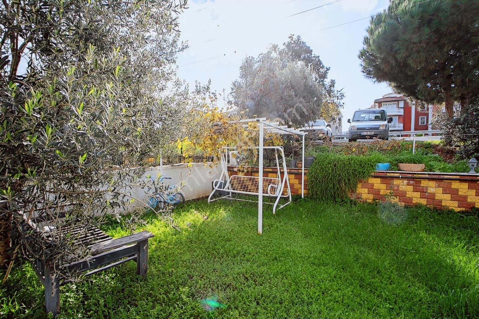 Yenifoça Ana Cadde Üzeri Merkezi Konumda 3+1 Satılık Daire - Görsel 7