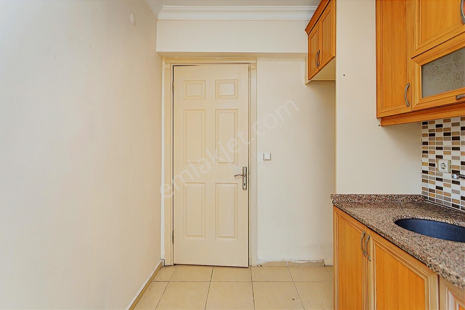 Yenifoça Ana Cadde Üzeri Merkezi Konumda 3+1 Satılık Daire - Görsel 20