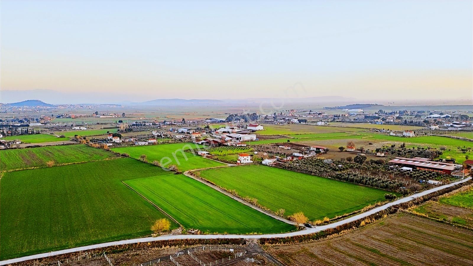 Foça Bağarası Hacıveli Mahallesinde Satılık Tarla - Görsel 29