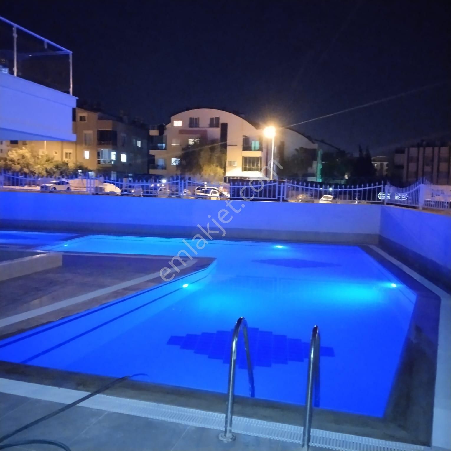 Sahibinden Kiralık Antalya Lara Bahçe Katı Daire - Görsel 2