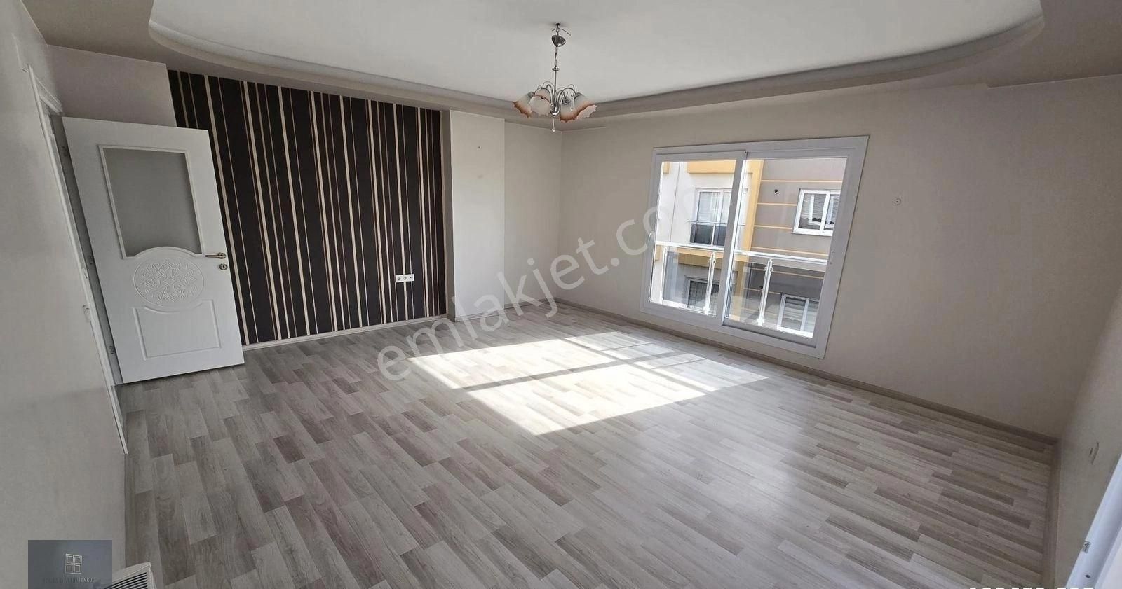 Yalınayak Mahallesinde Kiralık 3+1 Ferah Ve Kullanışlı Daire - Görsel 10