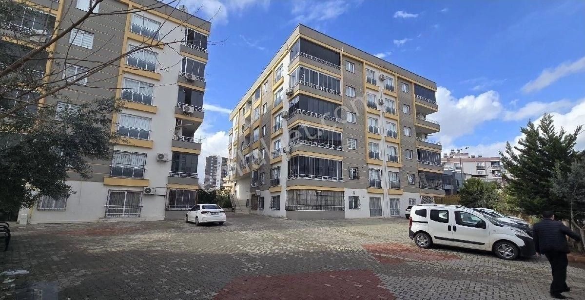 Mersin Toroslar Yalınayak Mahallesi'nde Kiralık 3+1 Site İçerisinde Asansörlü Geniş Oturuma Sahip - Görsel 27