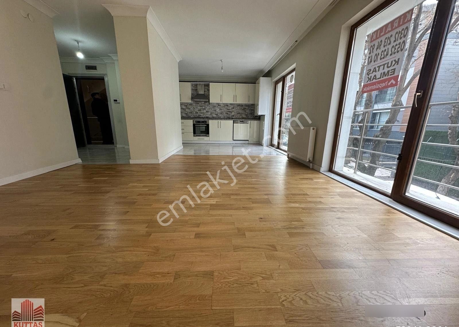 Kuttaş'tan Emek Mahallesinde Metro Yakını Genç Binada Katta Büyük Tip 1+1 Kiralık