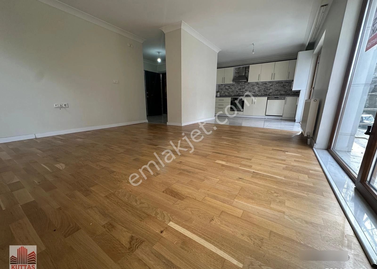 Kuttaş'tan Emek Mahallesinde Metro Yakını Genç Binada Katta Büyük Tip 1+1 Kiralık - Görsel 15