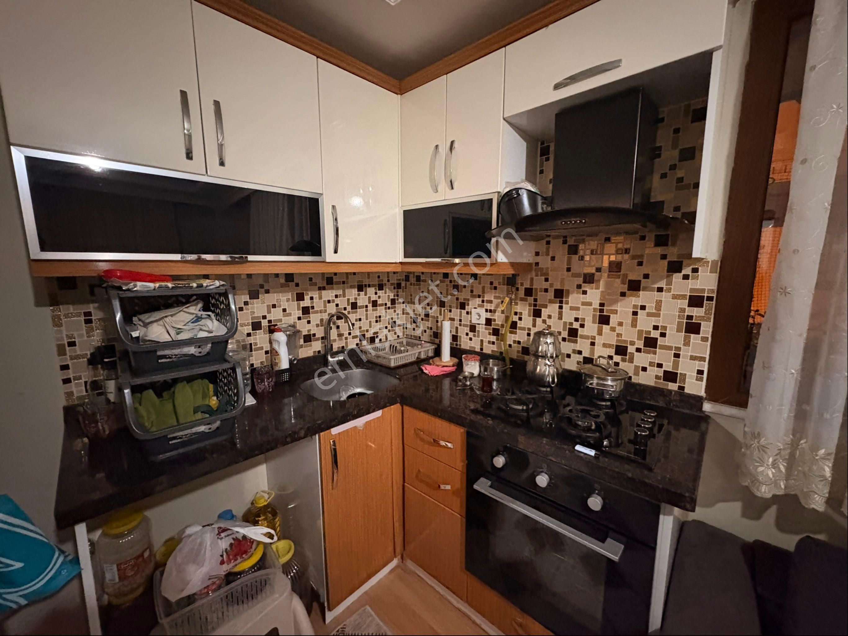 Metrobüse Yakın Full Eşyalı Daire - Görsel 8