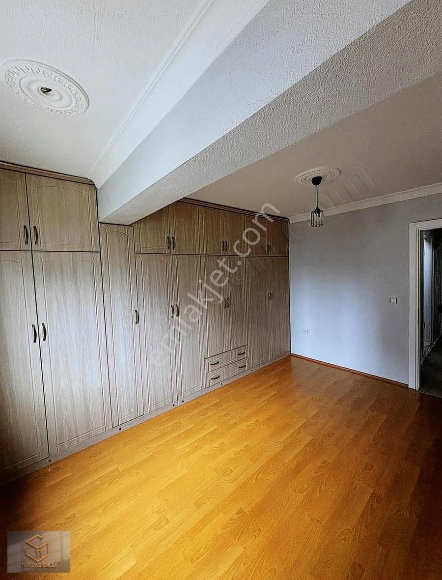 Menemen Uğurmumcu Mah. 3+1 Masrafsız Kiralık Daire - Görsel 13