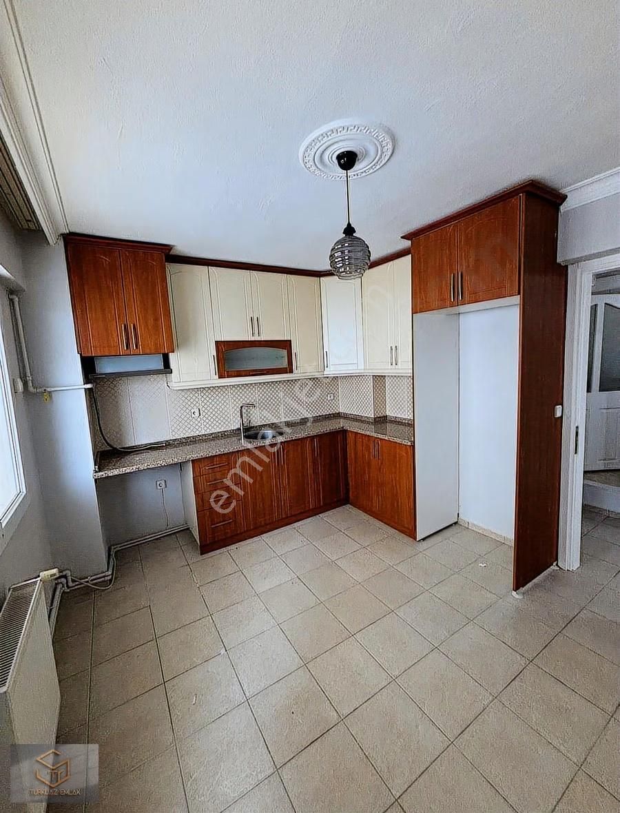 Menemen Uğurmumcu Mah. 3+1 Masrafsız Kiralık Daire - Görsel 11