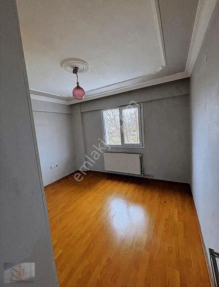 Menemen Uğurmumcu Mah. 3+1 Masrafsız Kiralık Daire - Görsel 8