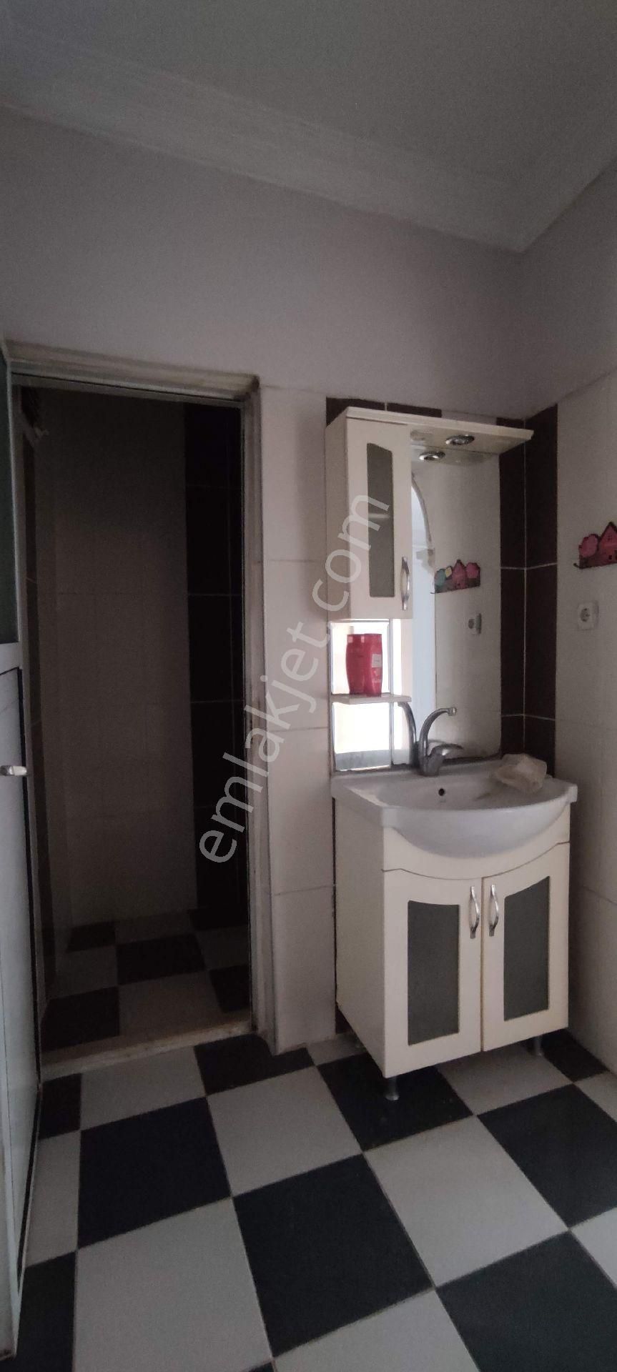 Sırameşeler Metro İstasyonuna Yakın 3+1 Bahçeli Kiralık Daire - Görsel 8