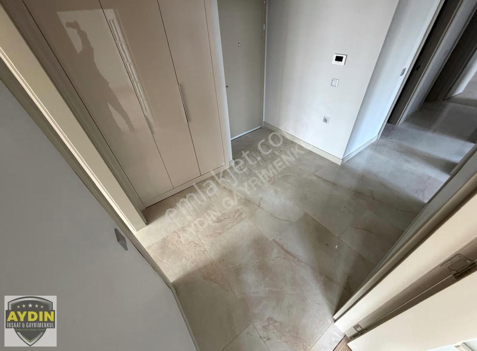 Aydın İnş Uğurmumcu Mh. Site İçinde Sıfır Lüx Otoparklı Daireler - Görsel 10