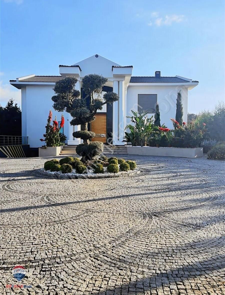 21 Güzelbahçede Satılık Villa - Görsel 18