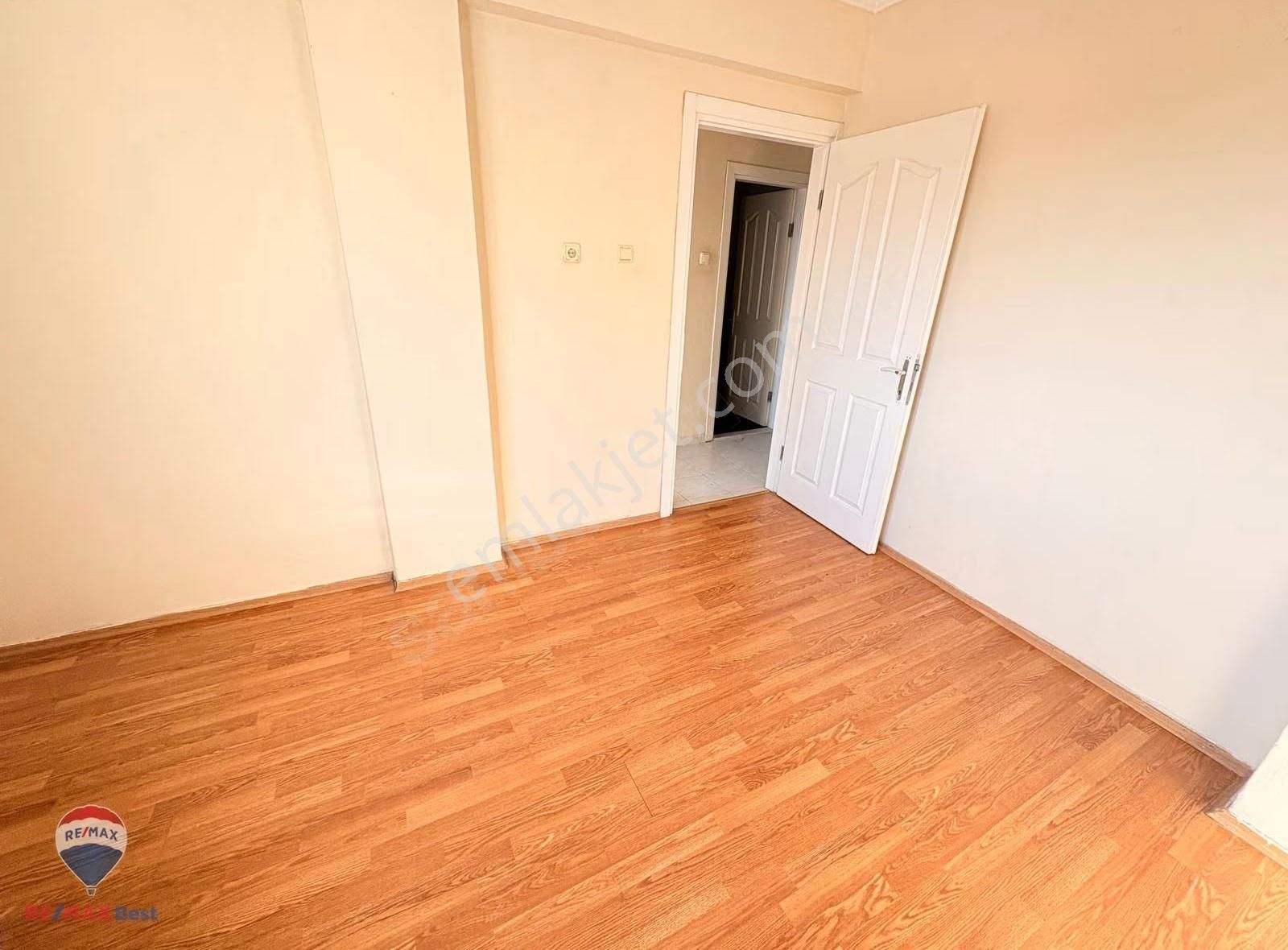 53 Bahçelievler'de Önü Açık Doğalgazlı 3+1 Satılık Daıre - Görsel 25