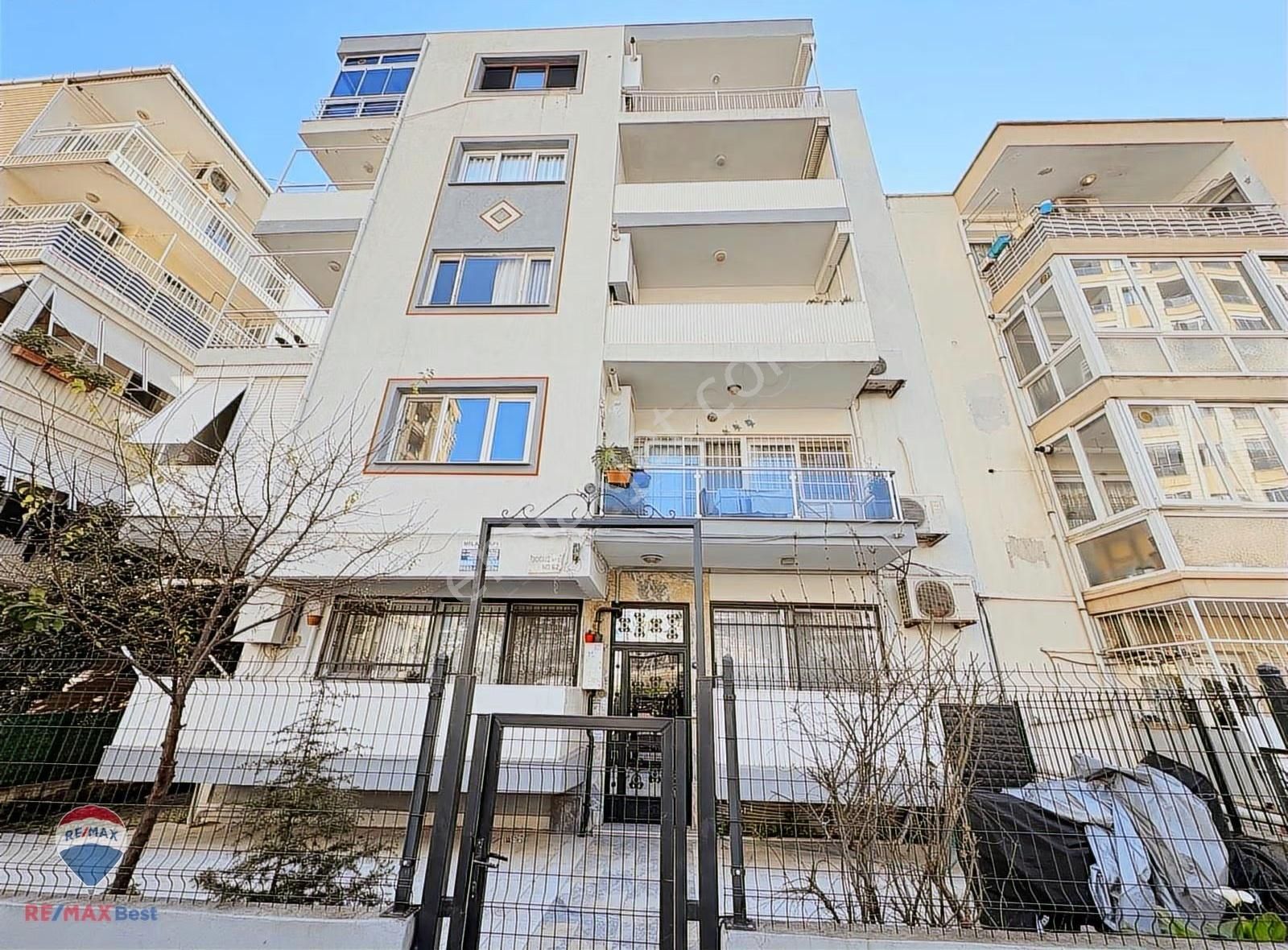 53 Bahçelievler'de Önü Açık Doğalgazlı 3+1 Satılık Daıre - Görsel 32