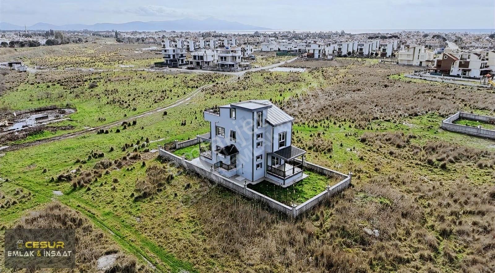 İzmir Dikili Salihler Altında Satılık 4+1 Müstakil Villa - Görsel 14