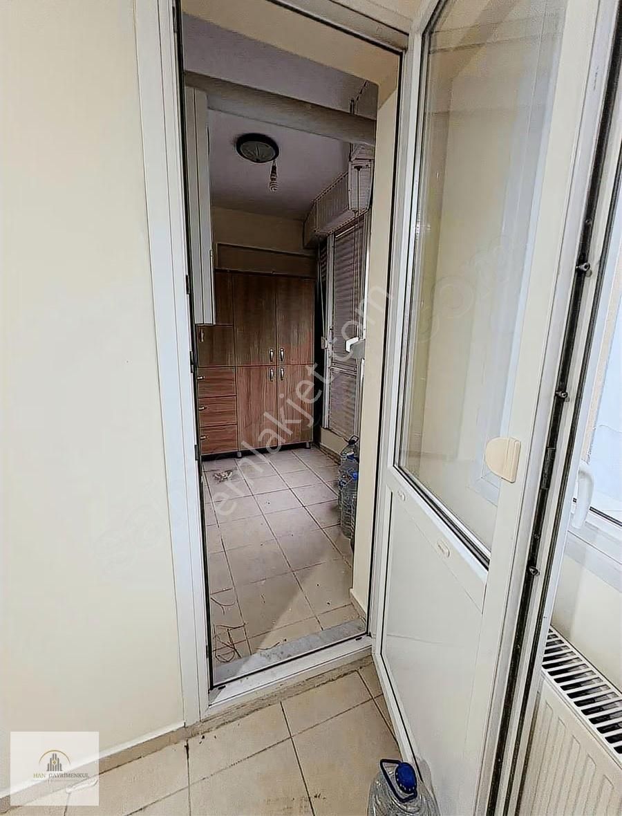 Buca Çarşı Yanında 2+1 Kiralık Arakat - Görsel 3