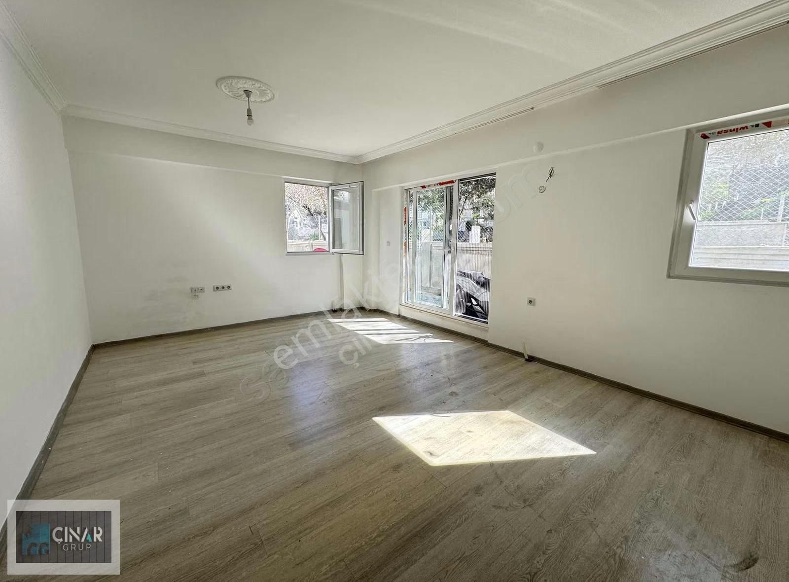 Pazaryeri Mahallesi'nde Giriş Kat 1+1 Kiralık Daire - Görsel 2