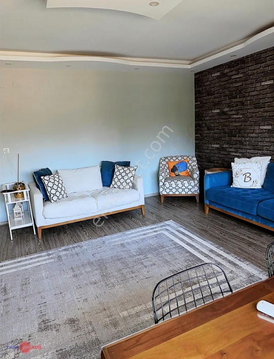 Bergama Fatih Mahallesinde 3+1 Lüks Daire