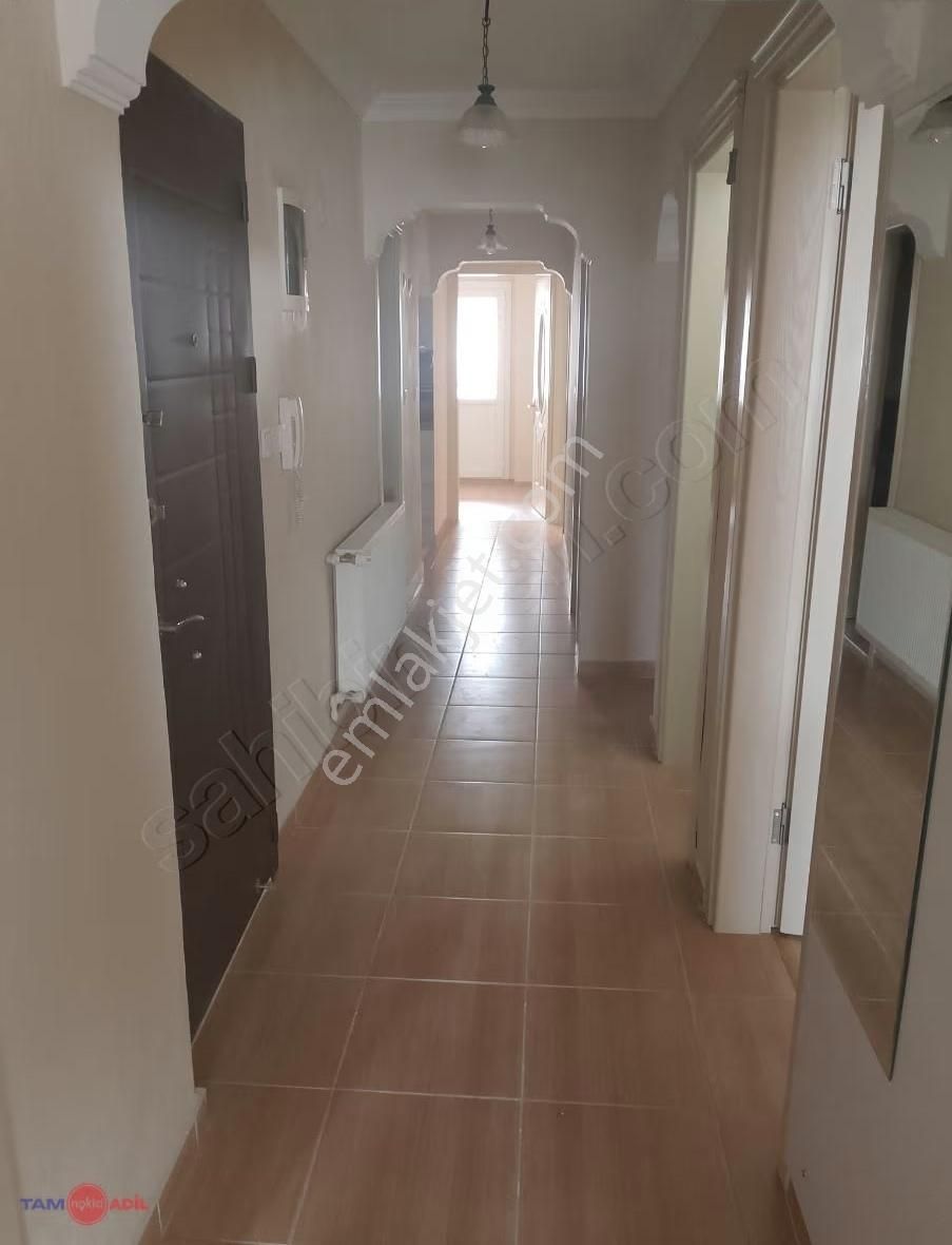 Bergama Gaziosmanpaşa Mahallesinde Kiralık 3+1.daire - Görsel 9