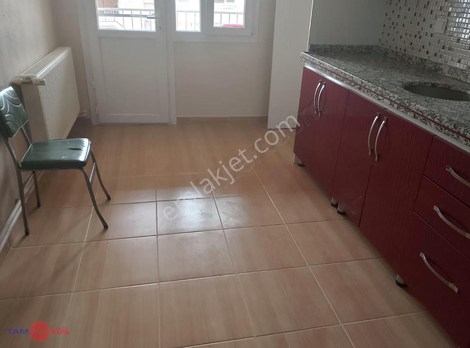 Bergama Gaziosmanpaşa Mahallesinde Kiralık 3+1.daire - Görsel 16