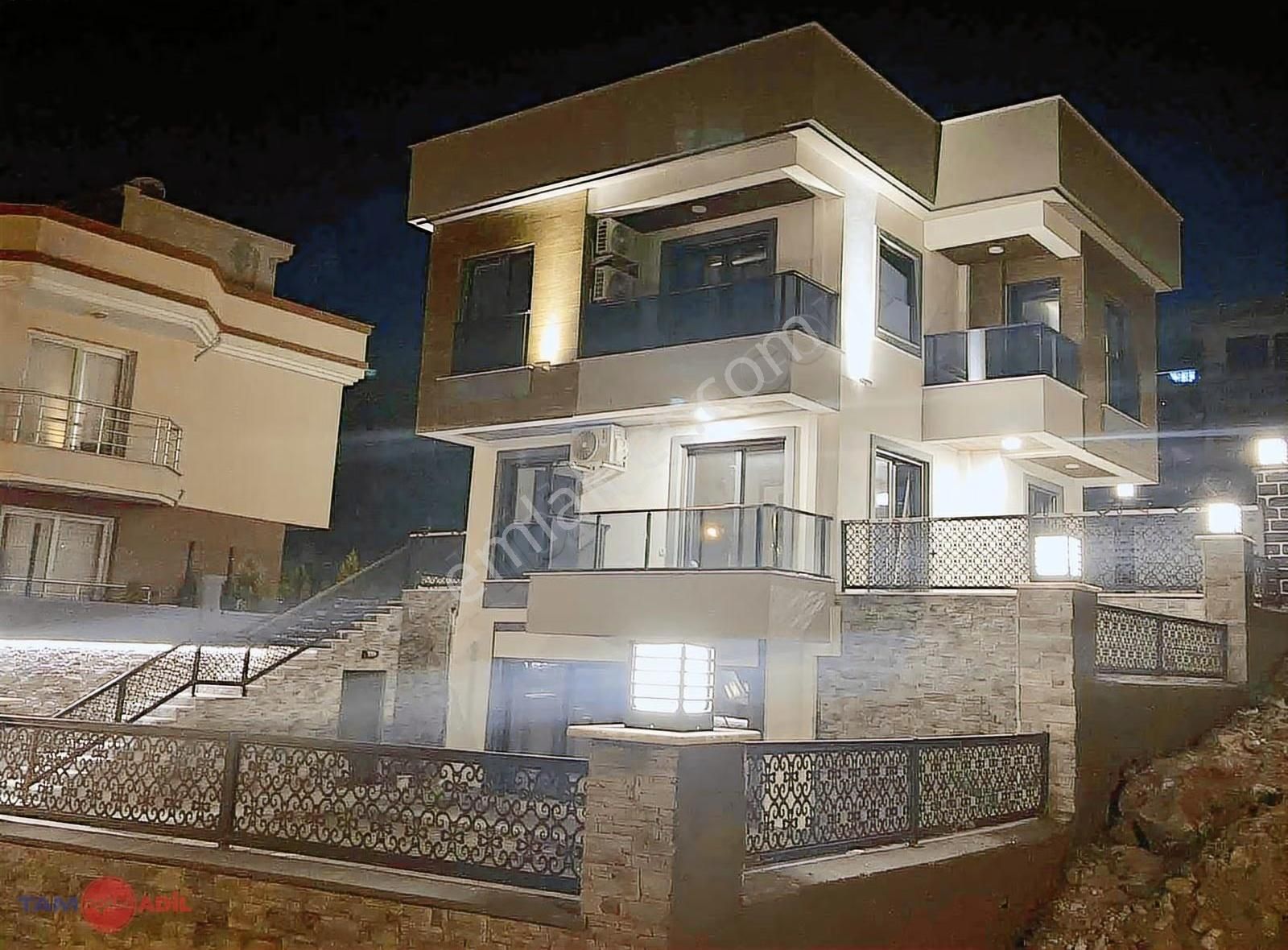 Çandarlı Denize 280 M. Mükemmel Deniz Manz. Lüks Tripleks Villa - Görsel 13