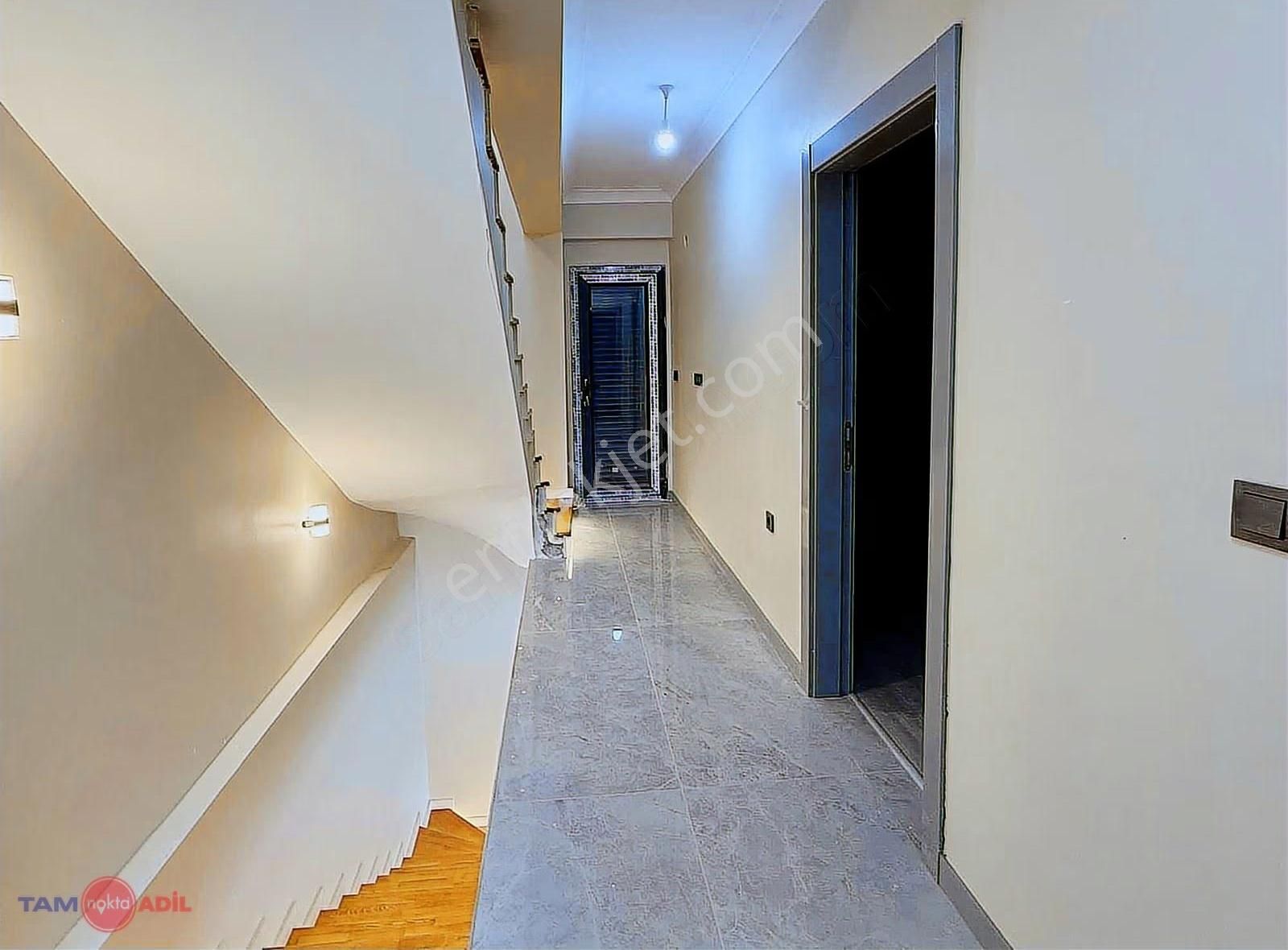 Yeryüzü Cenneti Bademli Köy Girişi 4+1 Mükemmel Tripleks Villa - Görsel 30