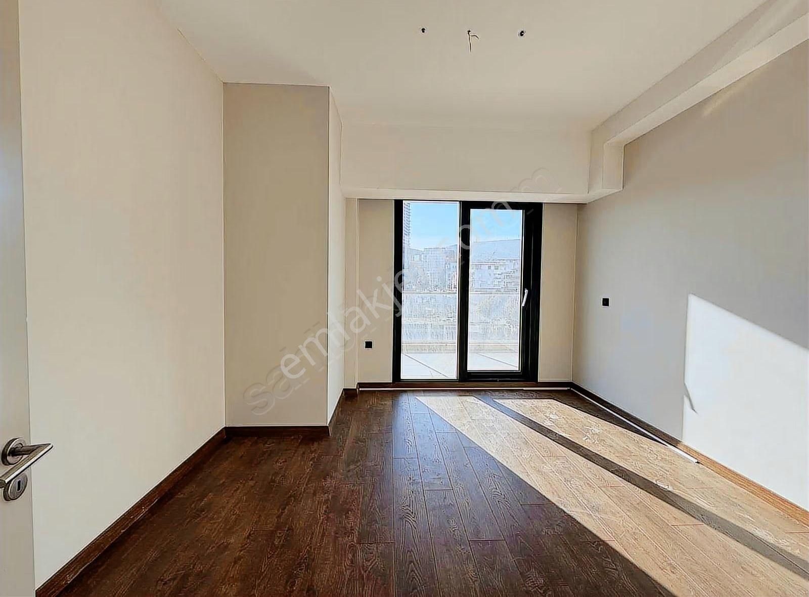 Bornova İkon Live Büyük Tip 2+1 Ebeveyn Banyolu Satılık Daire - Görsel 15