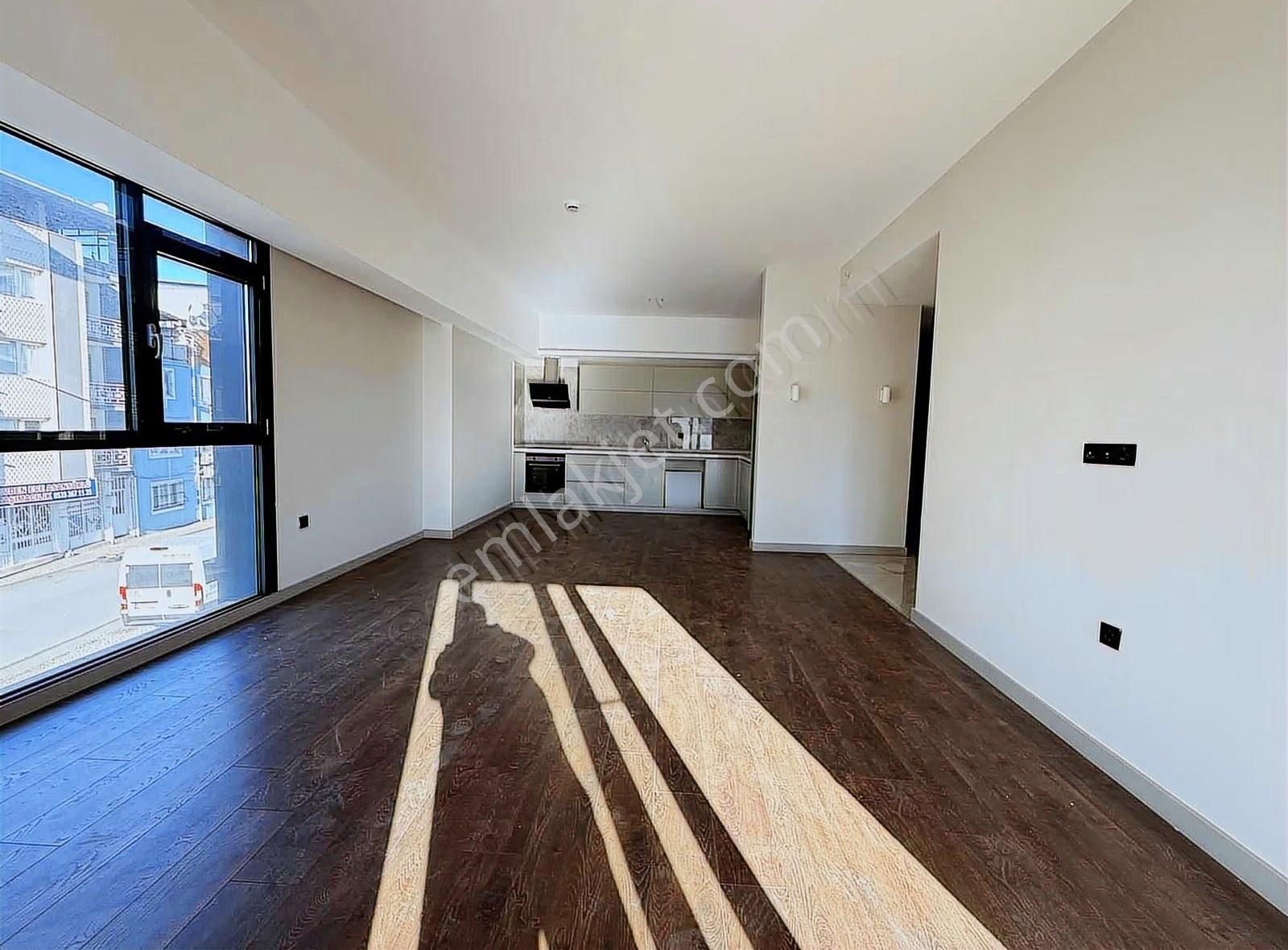 Bornova İkon Live Büyük Tip 2+1 Ebeveyn Banyolu Satılık Daire - Görsel 16