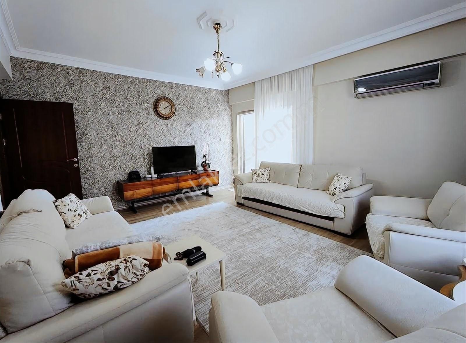 Cadde 17 Emlak'tan 4+1 Bakımlı Daire - Görsel 17