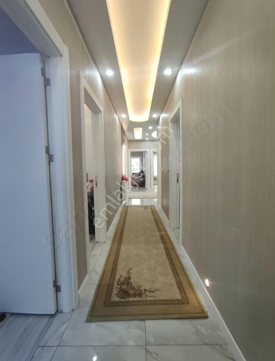 Cadde 17 Emlak'tan 4+1 Lüks Daire - Görsel 18