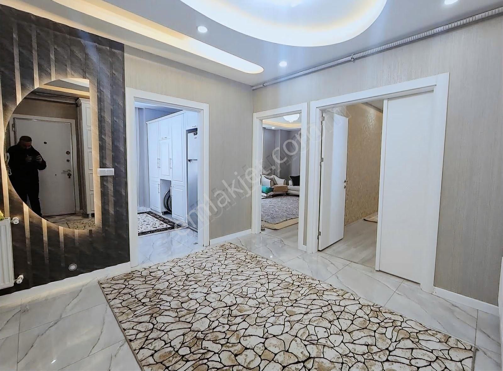 Cadde 17 Emlak'tan 4+1 Lüks Daire - Görsel 19