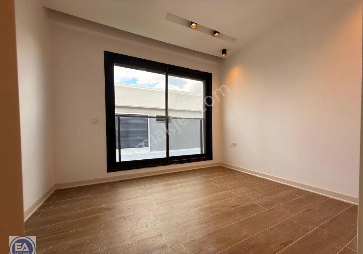 Kuşadası Davutlar‘da Özel Havuzlu Ebeveyn Banyolu Akıllı Ev Sistemli Satılık - Görsel 28