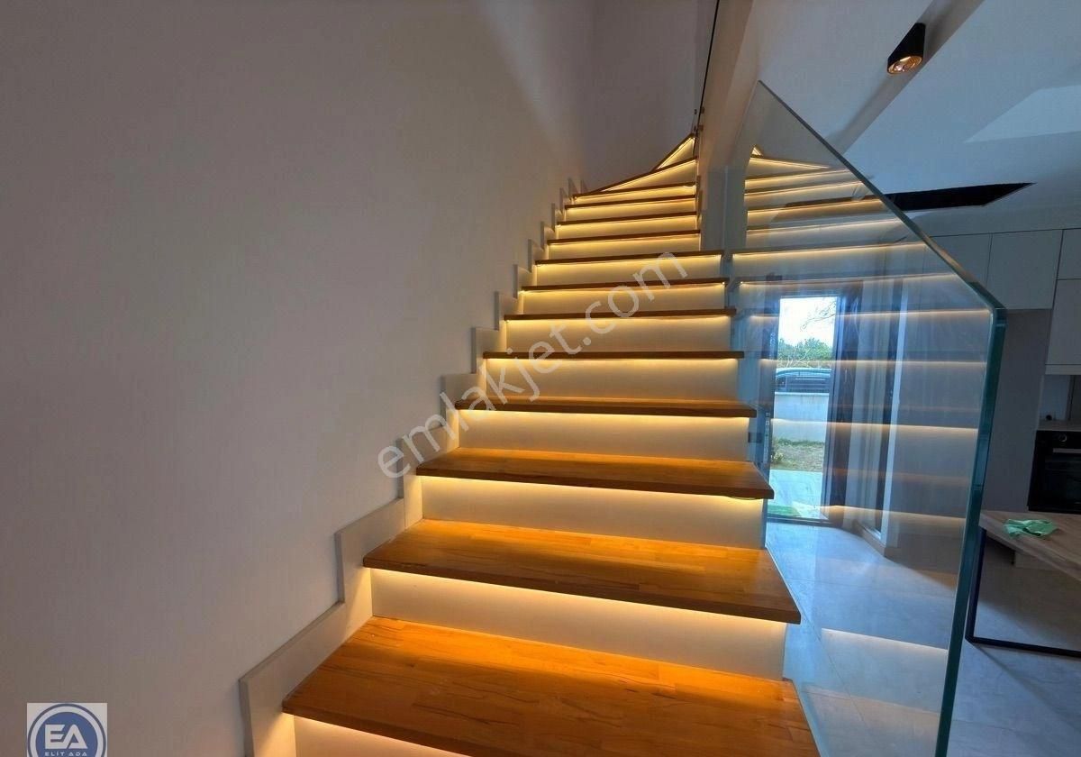 Kuşadası Davutlar‘da Özel Havuzlu Ebeveyn Banyolu Akıllı Ev Sistemli Satılık - Görsel 22