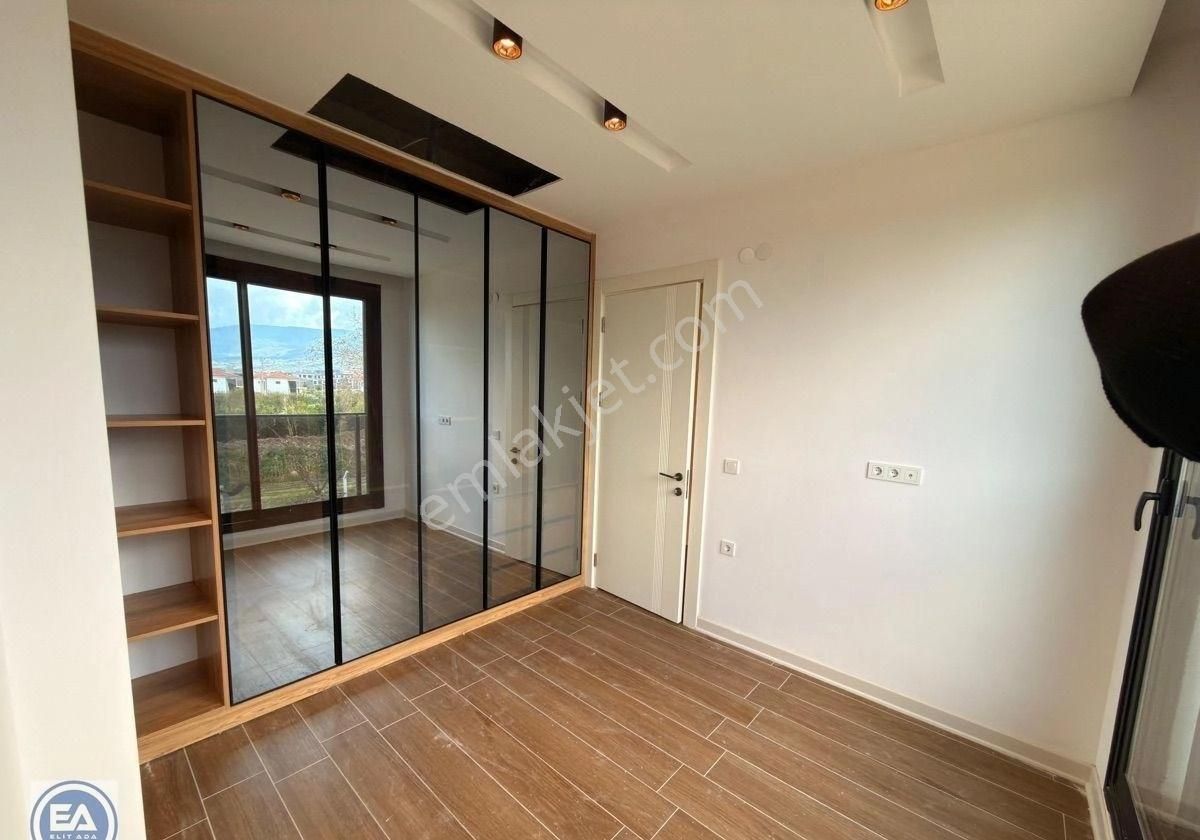 Kuşadası Davutlar‘da Özel Havuzlu Ebeveyn Banyolu Akıllı Ev Sistemli Satılık - Görsel 20