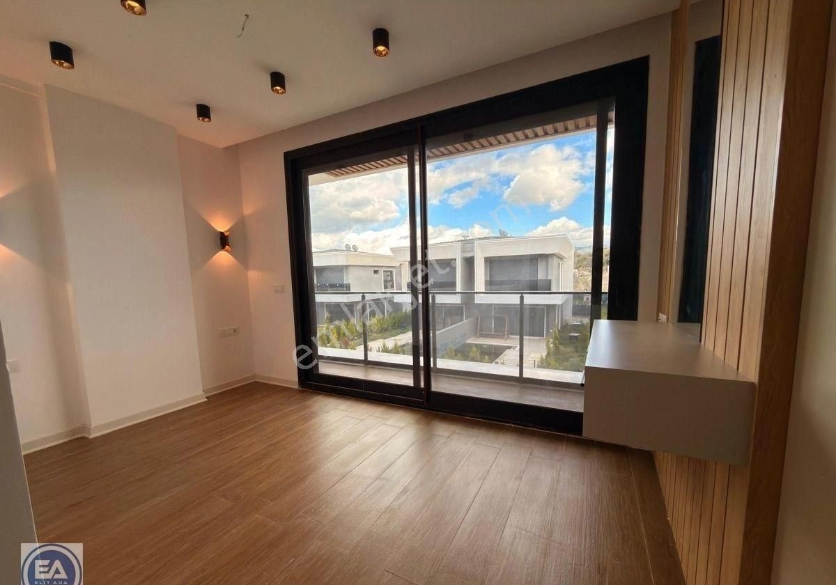 Kuşadası Davutlar‘da Özel Havuzlu Ebeveyn Banyolu Akıllı Ev Sistemli Satılık - Görsel 16