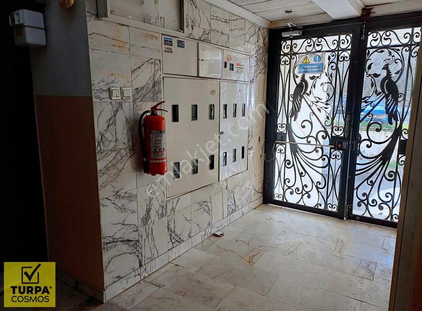 Poligon'da Geniş Doğalgalı 3+1 Daire - Görsel 3