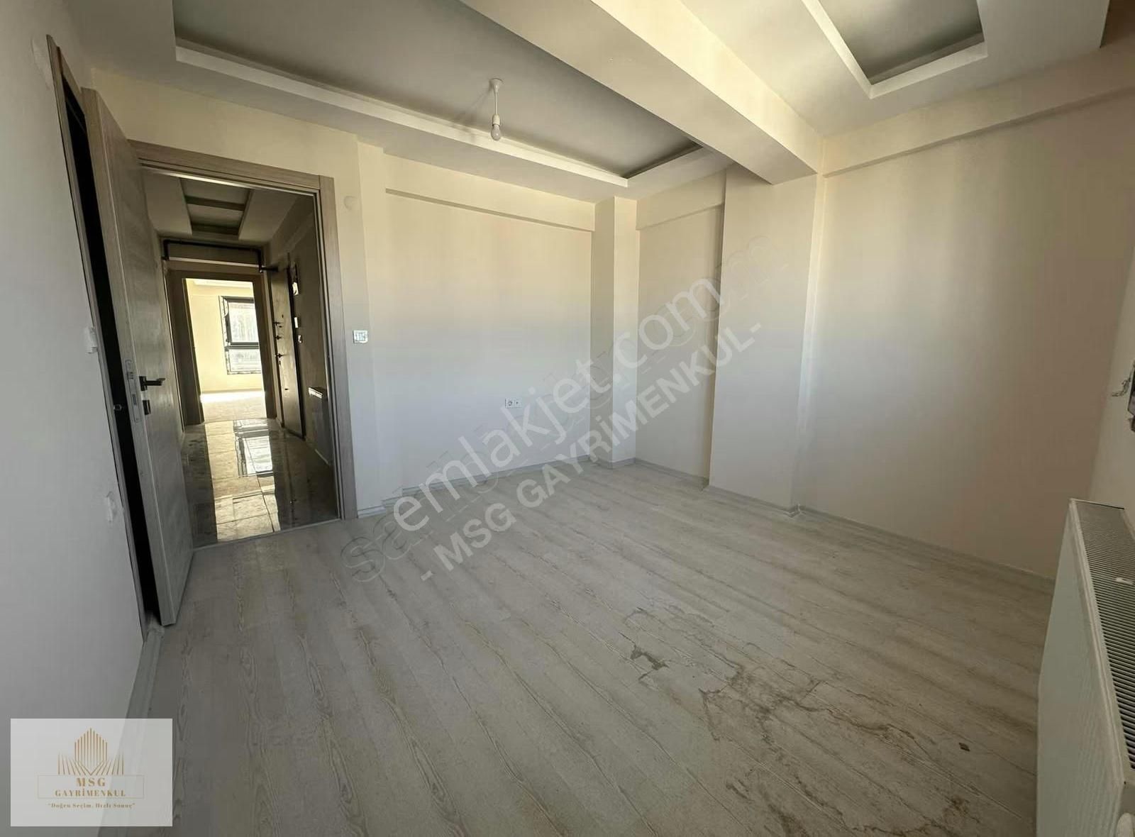 Msg'den Merkezi Konumda Sıfır Binada Otoparklı Dublex 3+1 Daire - Görsel 8