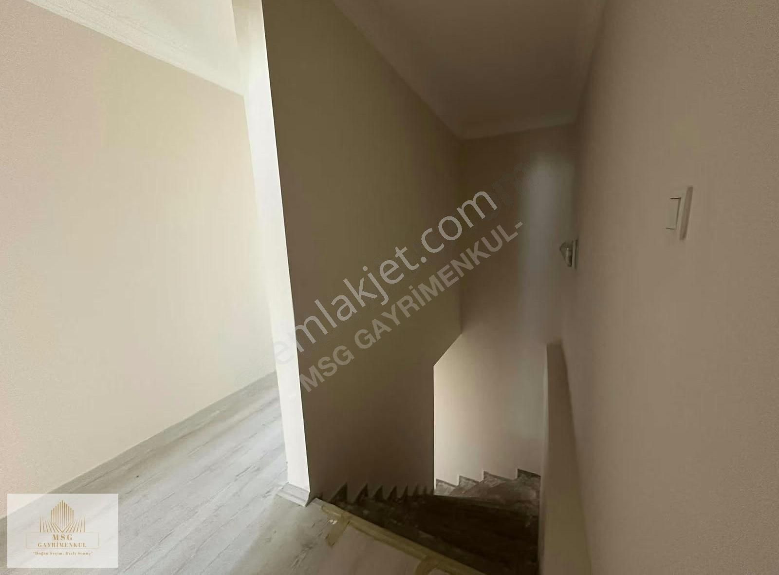 Msg'den Merkezi Konumda Sıfır Binada Otoparklı Dublex 3+1 Daire - Görsel 2