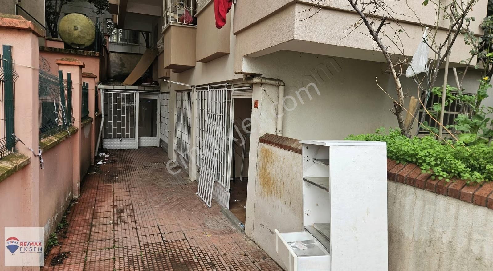 Kartal Belediye Caddesinde Kıralık 150 M2 İşyeri Dükkan Magaza - Görsel 7
