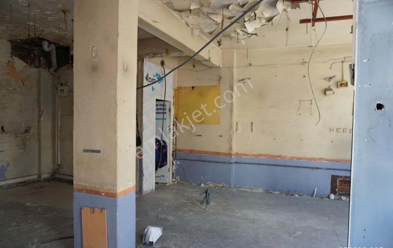 Bağcılar Yüzyıl Mahallesi Barbaros Caddesi Üzerinde Kiralık Dükk - Görsel 17