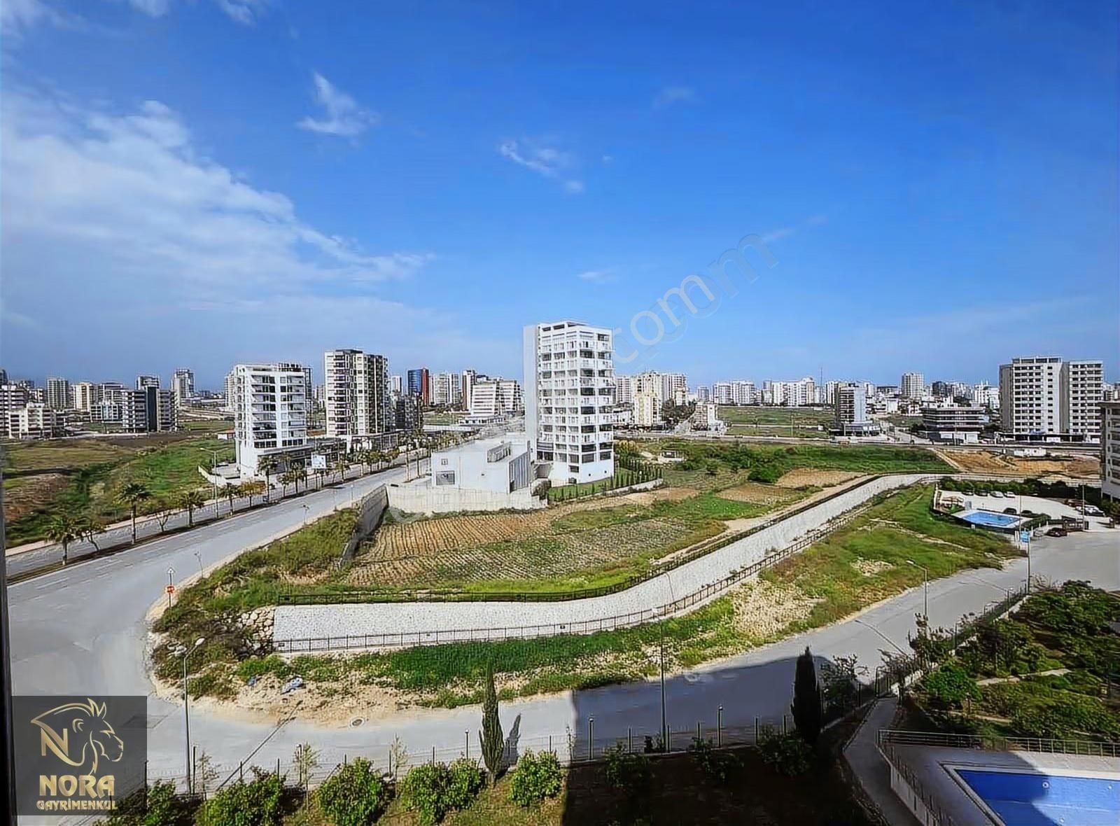 Nora'dan Yenişehir Çiftlikköyde Site İçerisinde Geniş 3+1 Daire - Görsel 16