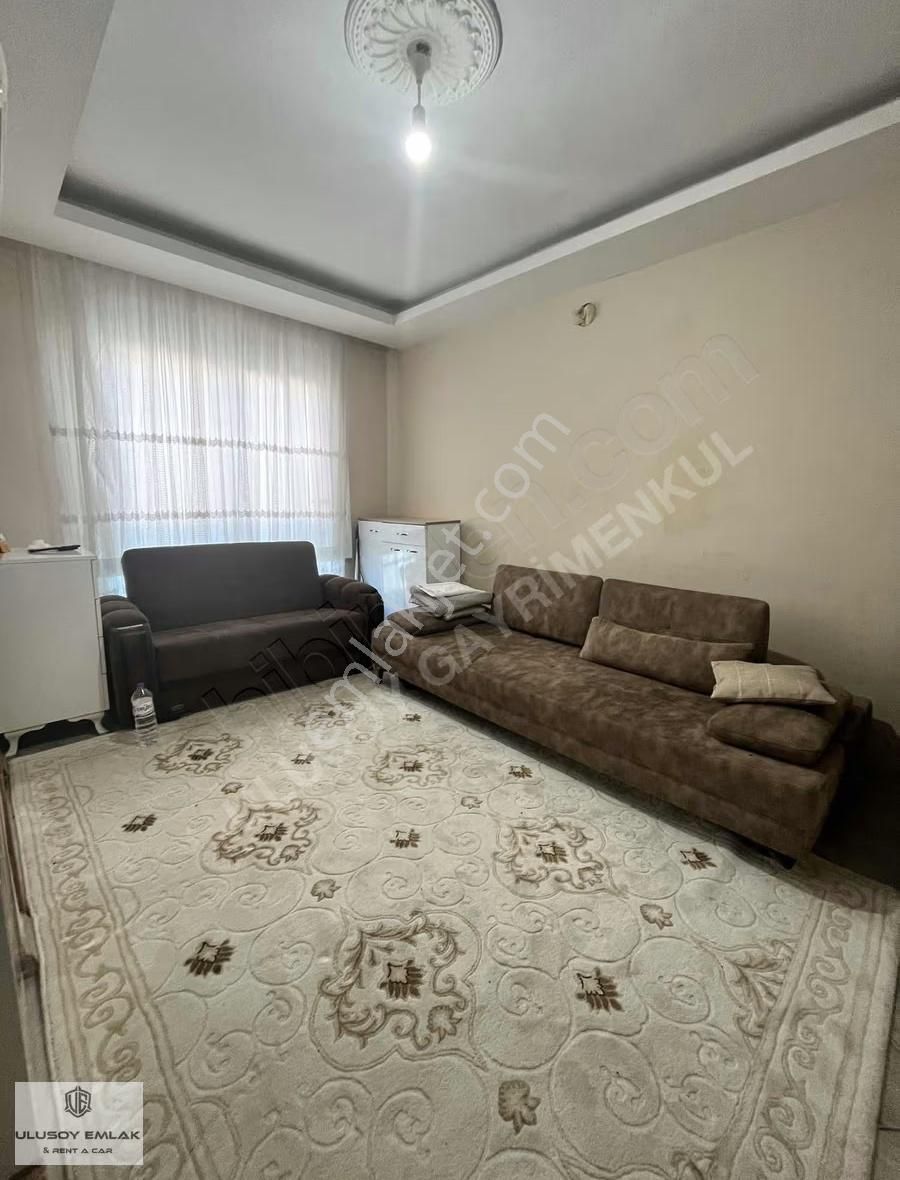 Yeşilyurtta 1+1 Katta Temiz Ful Eşyalı Kiralık Daire