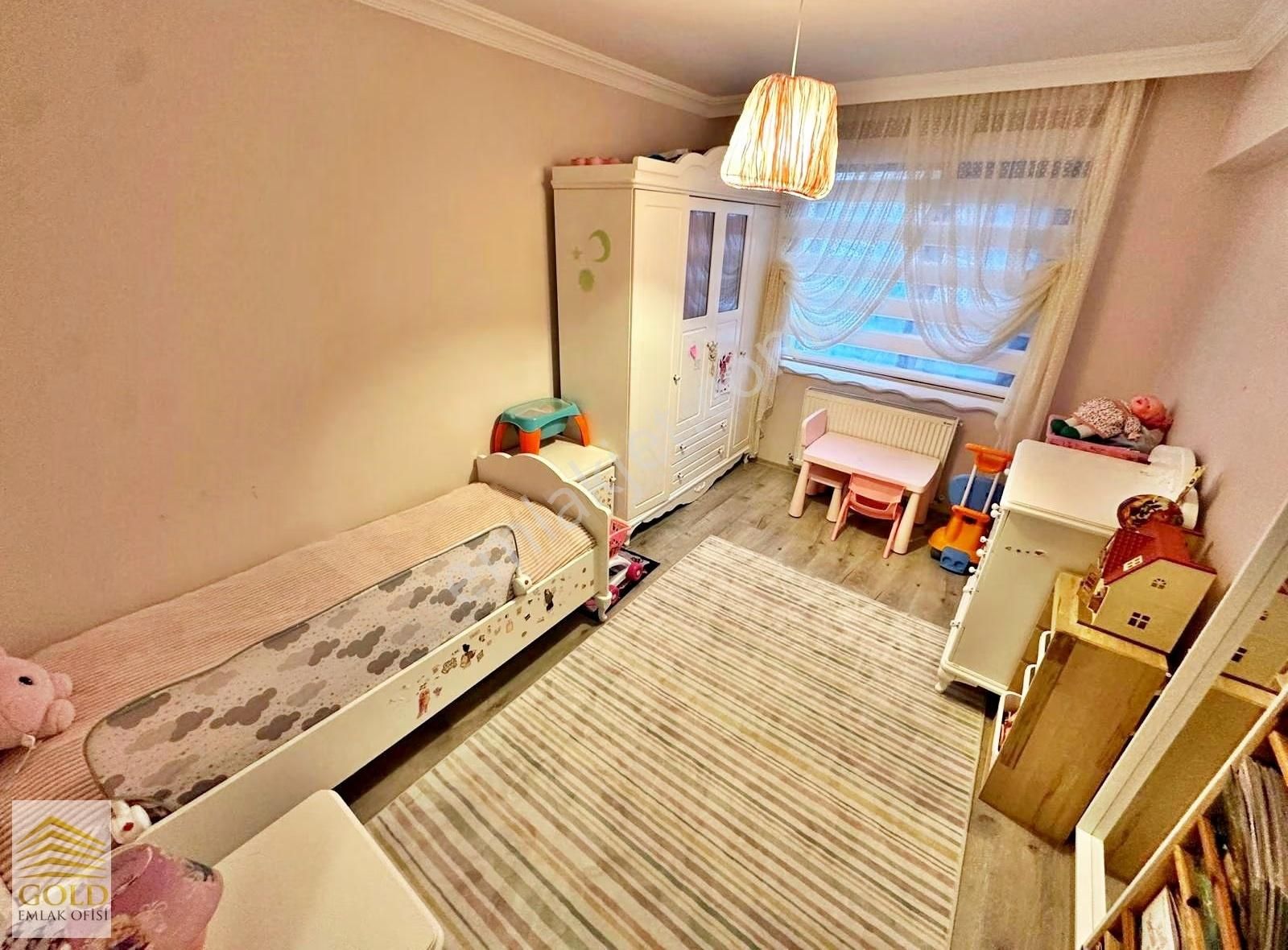 Gold Emlaktan Cadde Yakını 4+1 Geniş Daire Arayanlara Son Fırsat - Görsel 15