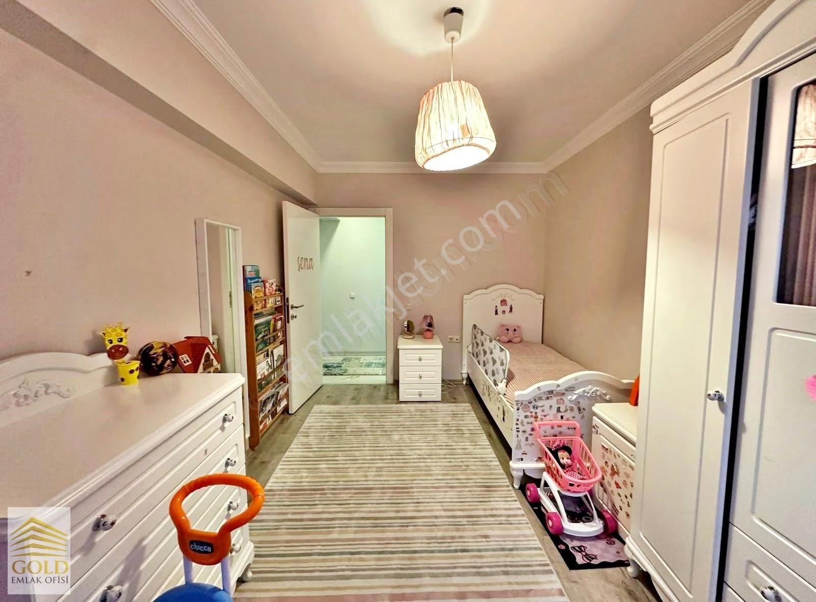 Gold Emlaktan Cadde Yakını 4+1 Geniş Daire Arayanlara Son Fırsat - Görsel 23