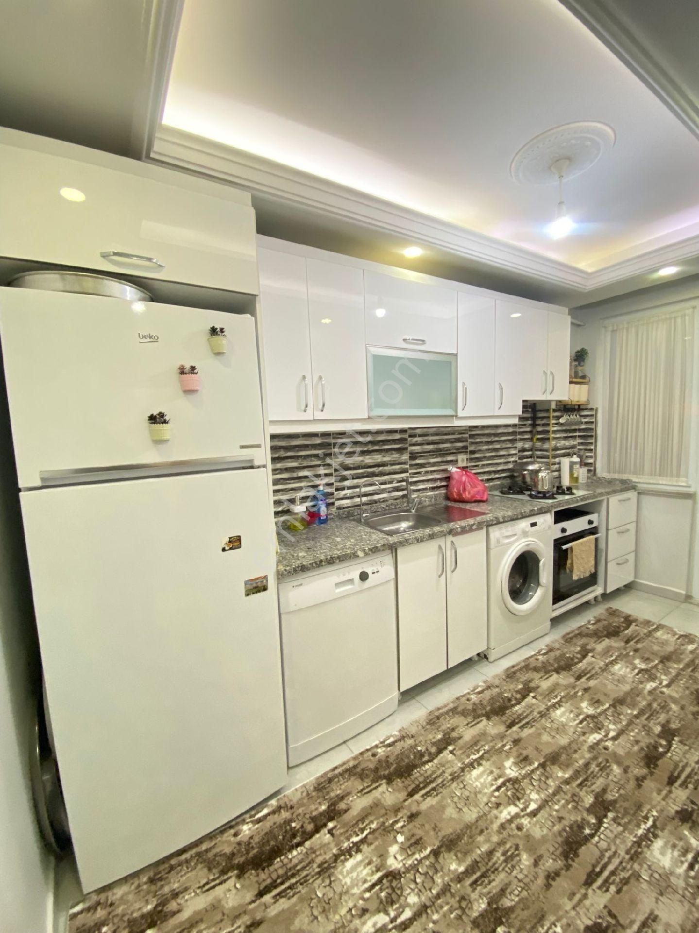 Merkezi Konumda 2+1 Ön Cephe Asansörlü Satılık Daire - Görsel 14