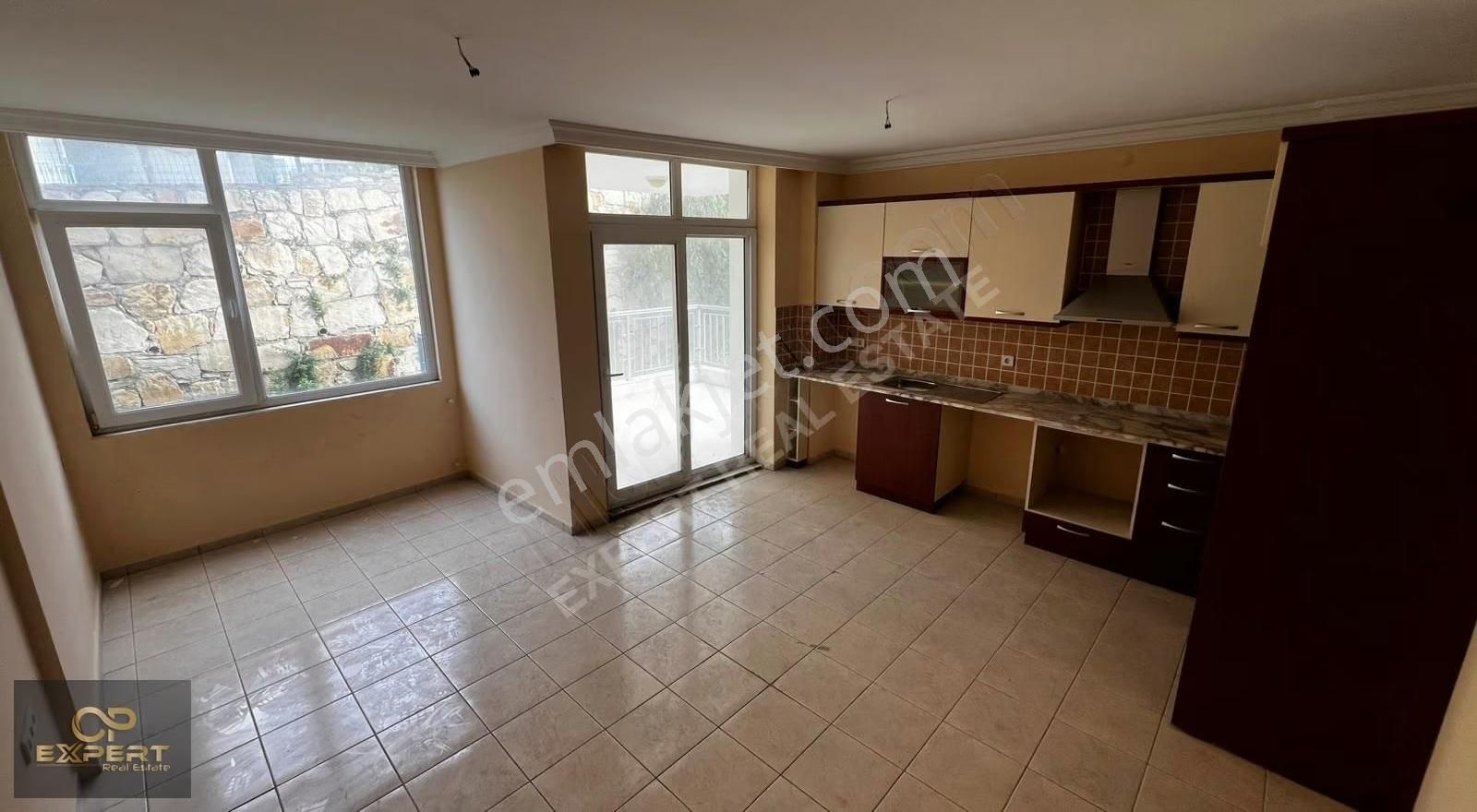 Kuşadası Marınada 2+1 Sahıle Yurume Mesafesınde - Görsel 29