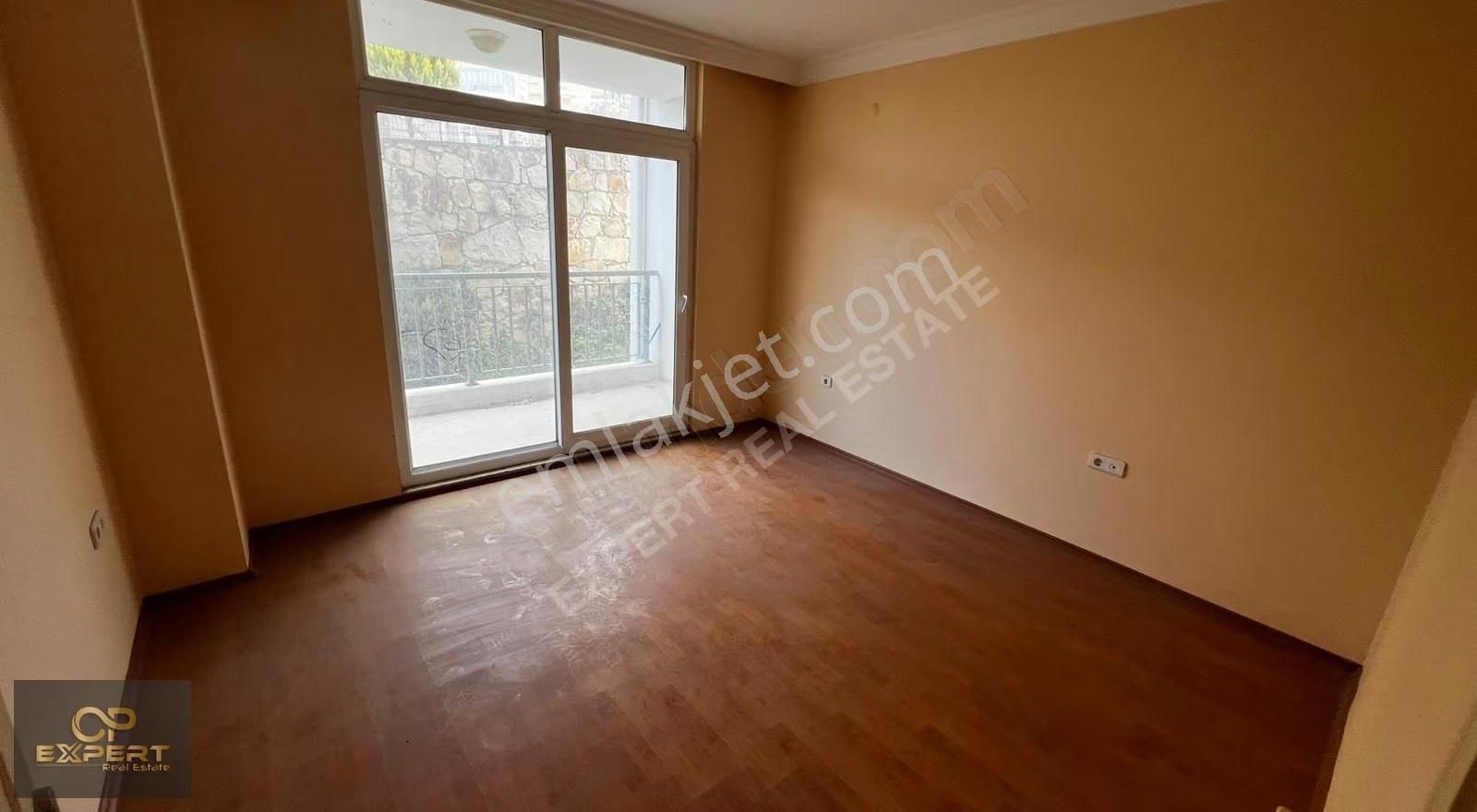 Merkezde 2+1 Acıl Satılık Marınada - Görsel 6